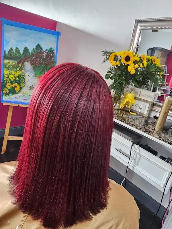 Divina Dominican Hair Salon — Hair salon in Loganville
